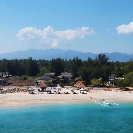 Sunset Beach Bungalow Gili Meno Dış mekan fotoğraf