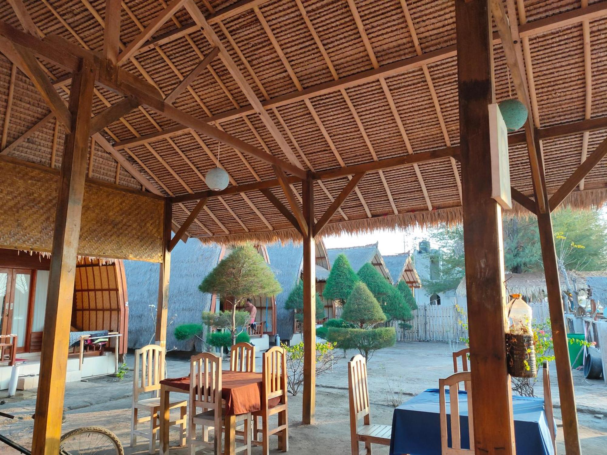 Sunset Beach Bungalow Gili Meno Dış mekan fotoğraf