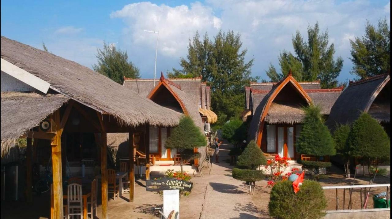 Sunset Beach Bungalow Gili Meno Dış mekan fotoğraf