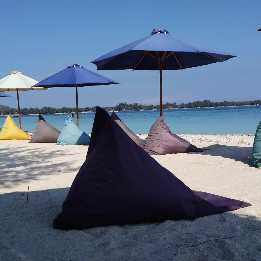 Sunset Beach Bungalow Gili Meno Dış mekan fotoğraf