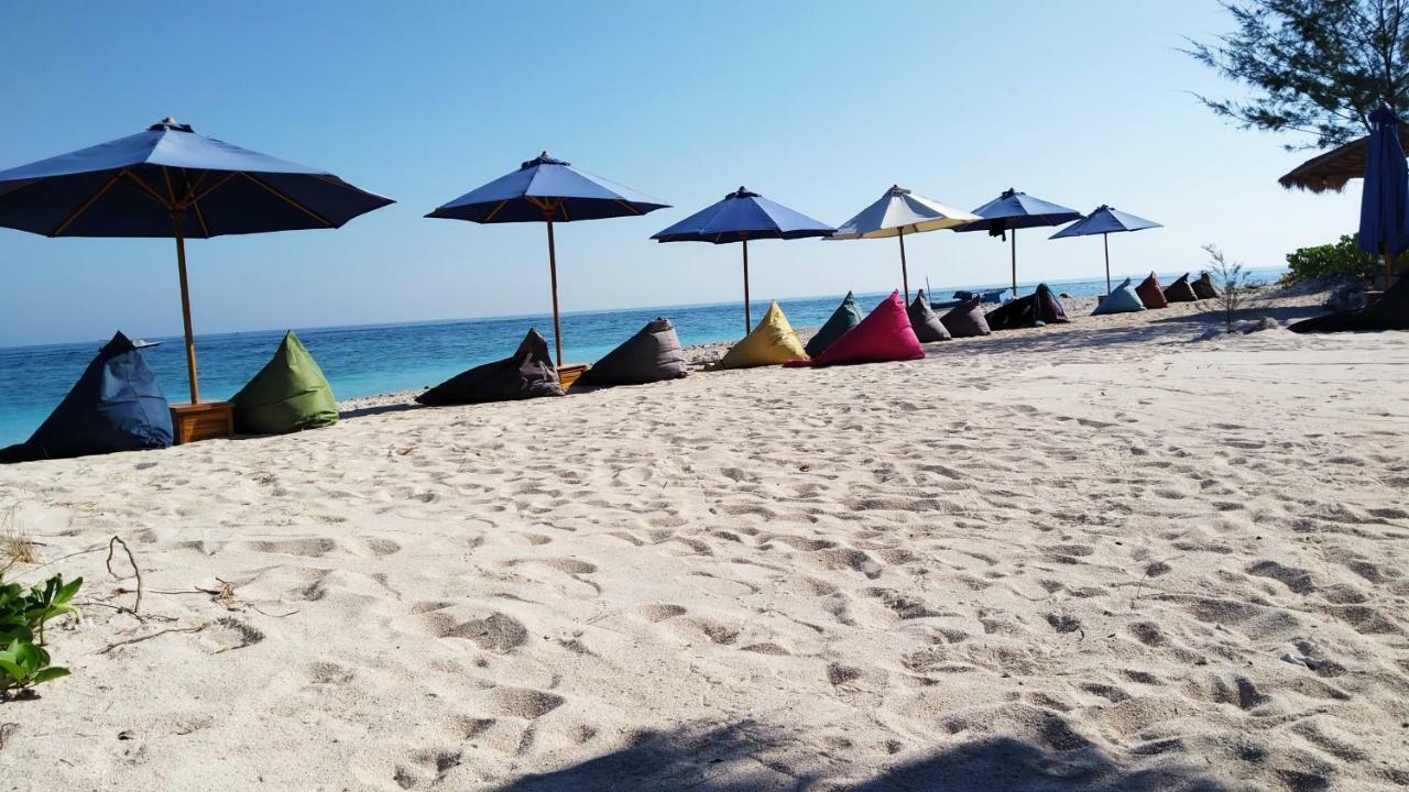 Sunset Beach Bungalow Gili Meno Dış mekan fotoğraf