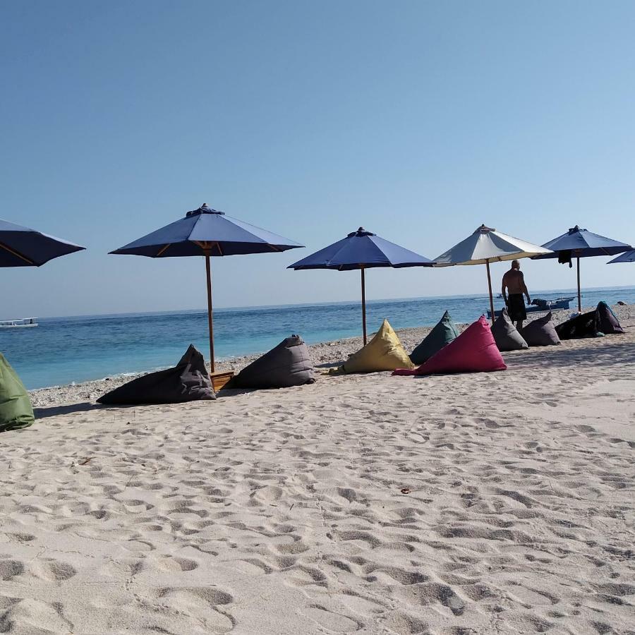 Sunset Beach Bungalow Gili Meno Dış mekan fotoğraf